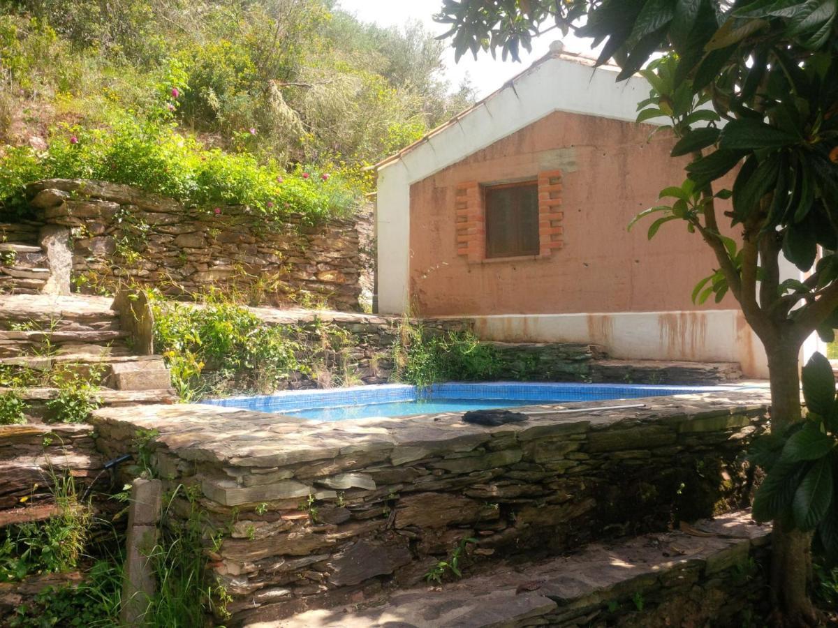 Quiet And Cottage In The Estate Casas Da Cerca Troviscais Экстерьер фото